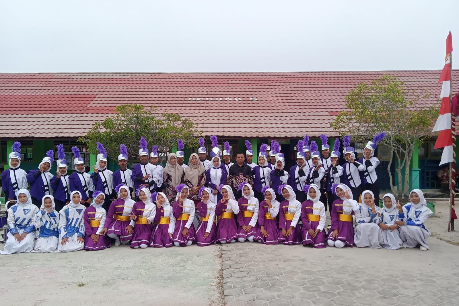 Tim Drumband SMPN 9 Sampit